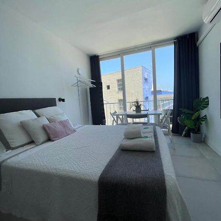 Apartamento con vistas al mar a metros de la playa Carihuela Soleil Lejlighed Torremolinos Eksteriør billede