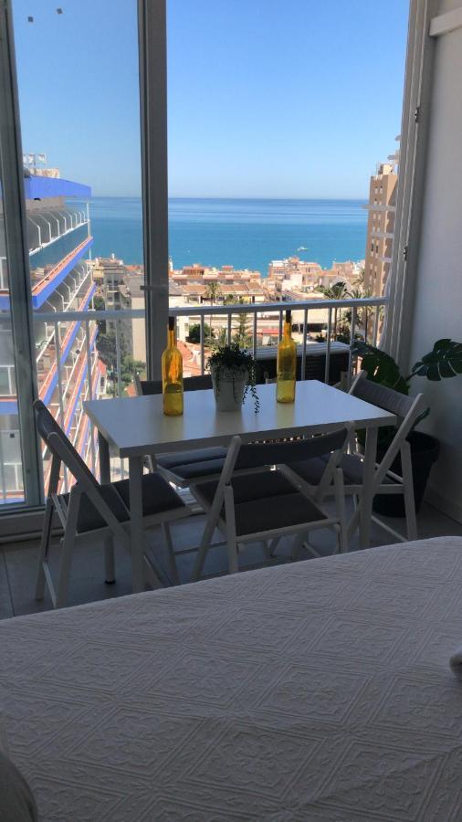 Apartamento con vistas al mar a metros de la playa Carihuela Soleil Lejlighed Torremolinos Eksteriør billede