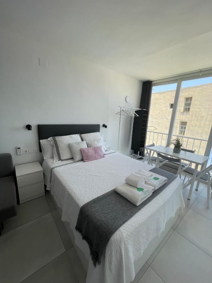 Apartamento con vistas al mar a metros de la playa Carihuela Soleil Lejlighed Torremolinos Eksteriør billede