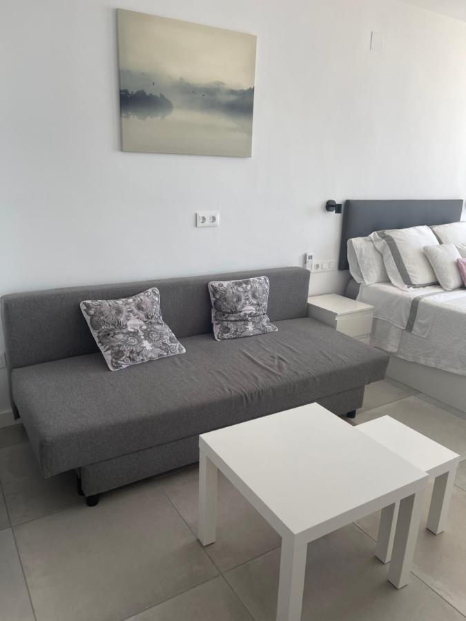 Apartamento con vistas al mar a metros de la playa Carihuela Soleil Lejlighed Torremolinos Eksteriør billede