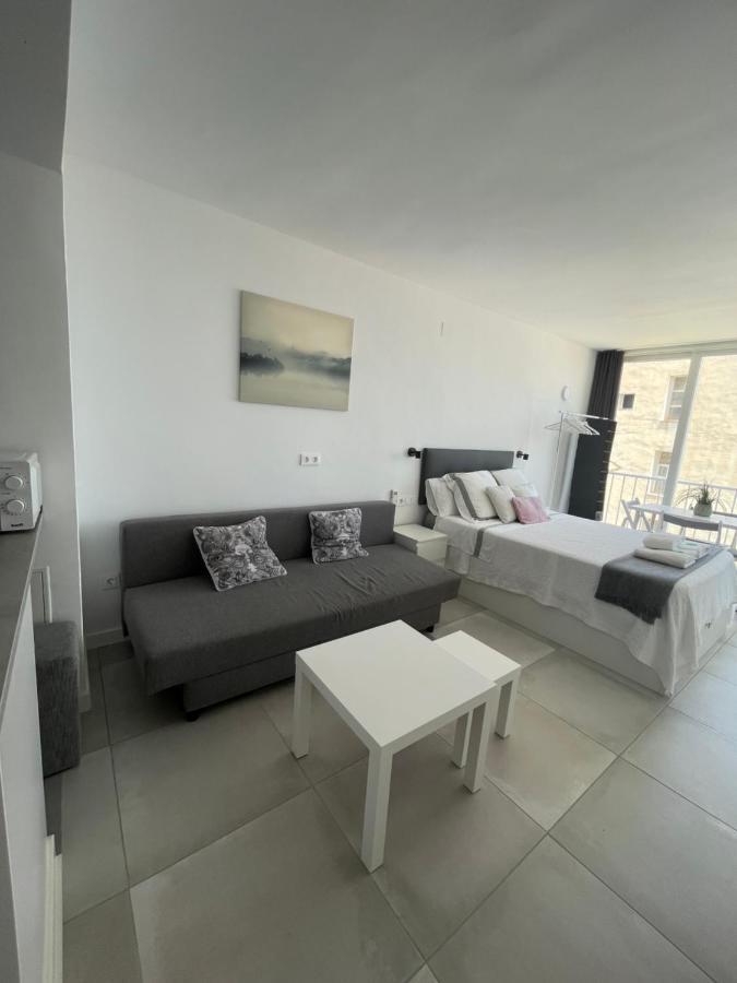 Apartamento con vistas al mar a metros de la playa Carihuela Soleil Lejlighed Torremolinos Eksteriør billede