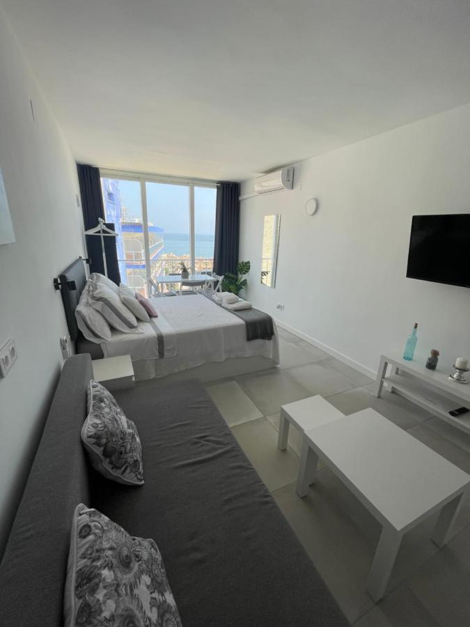 Apartamento con vistas al mar a metros de la playa Carihuela Soleil Lejlighed Torremolinos Eksteriør billede